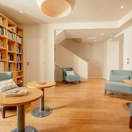 Domaine De La Peyrine - Hirondelle Apartment Carignan-de-Bordeaux