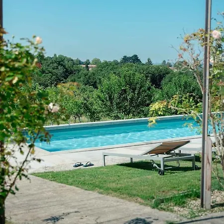 Domaine De La Peyrine - Hirondelle Apartment *